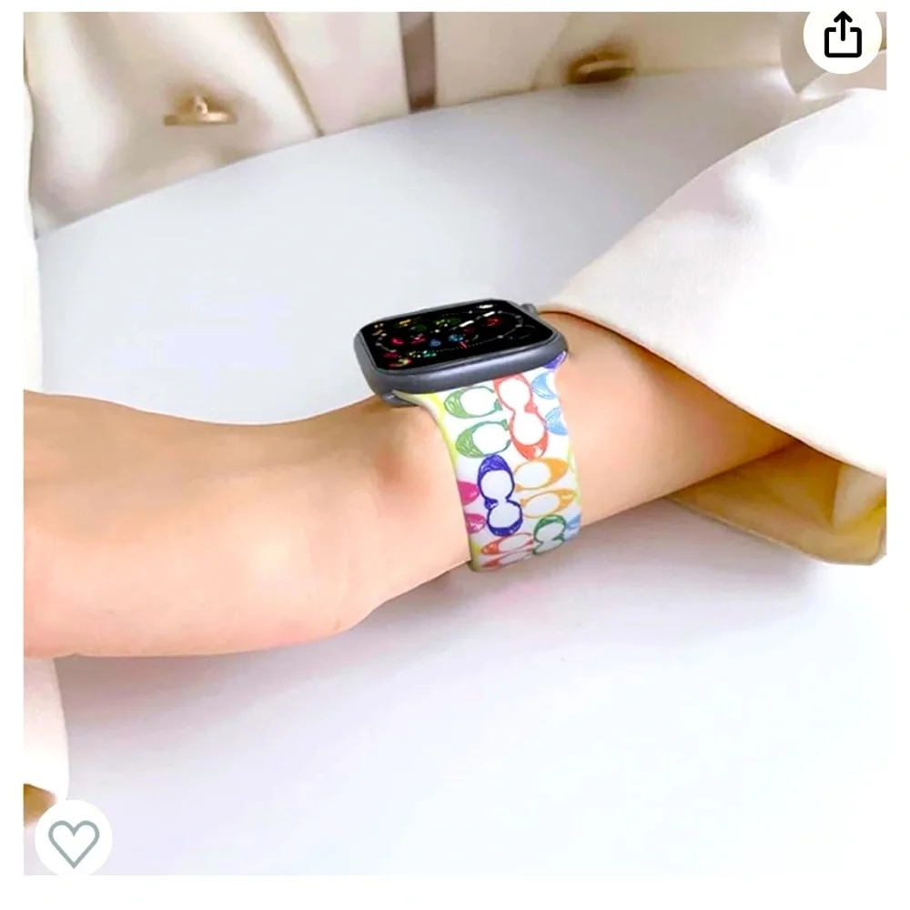 NWT Luxury Inspired Sport Apple Silicone Watchband - Picture 3 of 10